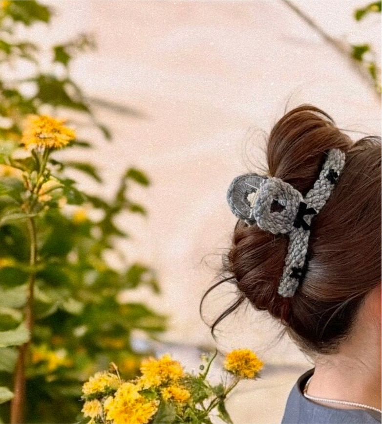 Stonewash Loop Crochet Hair Claw Clip