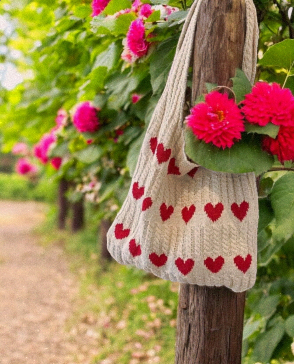 the love knot crochet tote