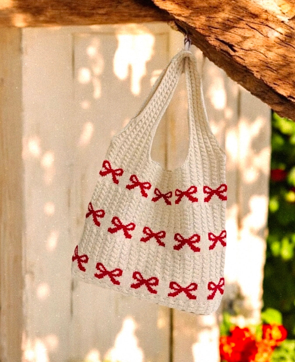 red threads forever crochet tote