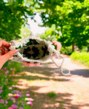 petal pickin’ crochet mini bag