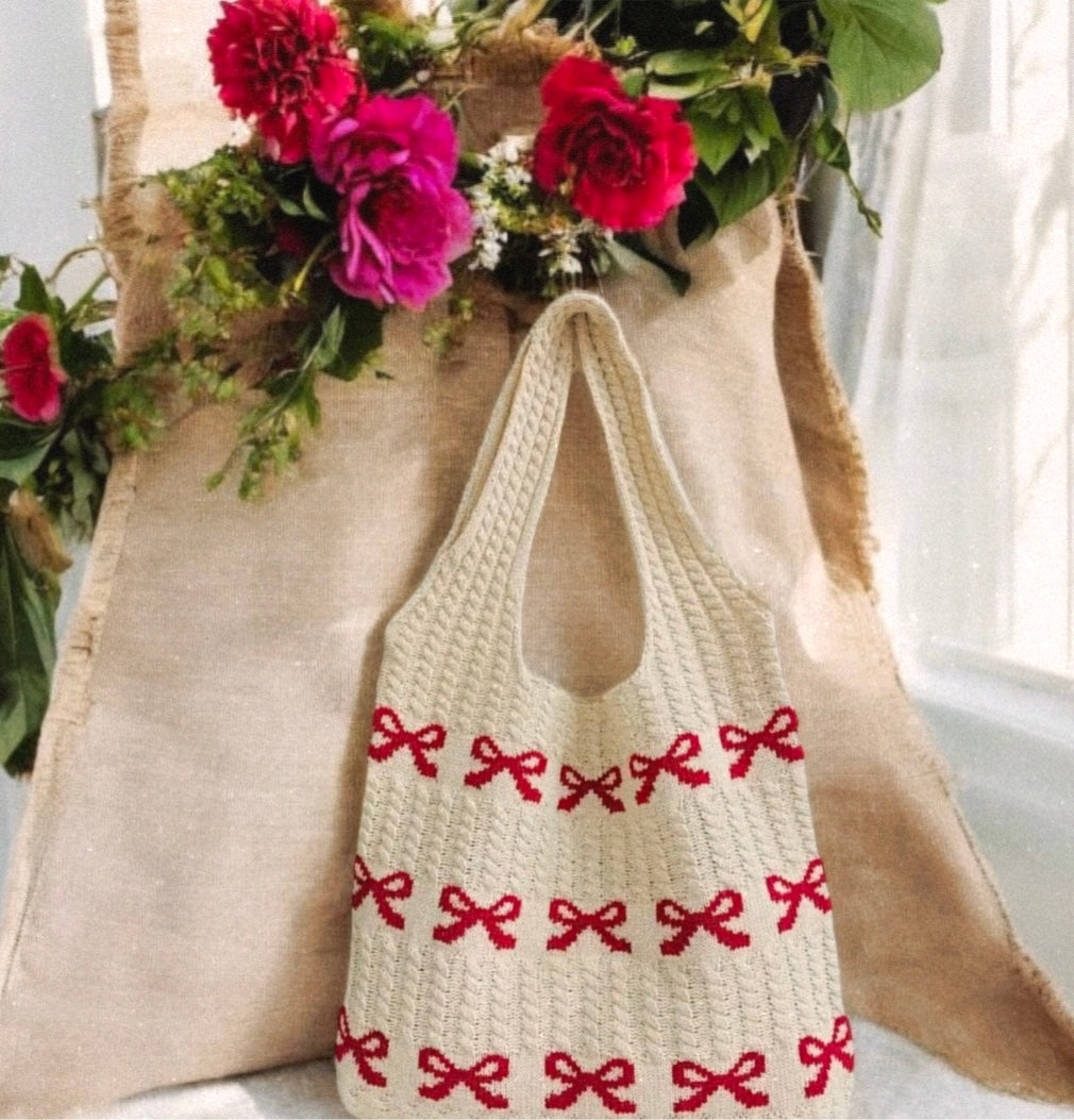 red threads forever crochet tote